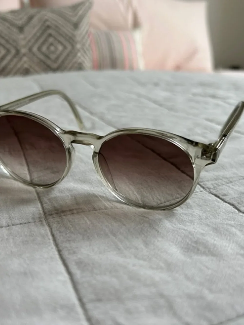 Warby Parker clear round